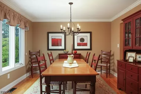 96 Aspen Dr, Basking Ridge, NJ 07920 photo 7