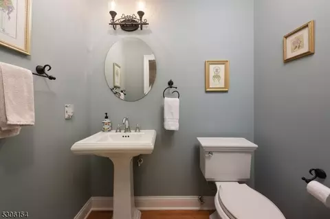 96 Aspen Dr, Basking Ridge, NJ 07920 photo 15