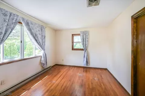 968 Preakness Ave, Wayne, NJ 07470 photo 18