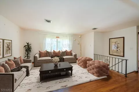 968 Preakness Ave, Wayne, NJ 07470 photo 6