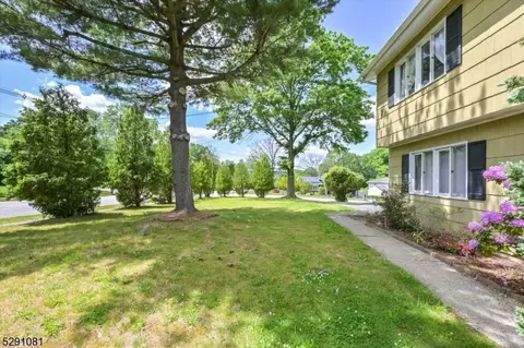 968 Preakness Ave, Wayne, NJ 07470 photo 3