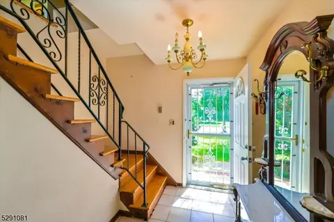 968 Preakness Ave, Wayne, NJ 07470 photo 4