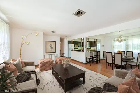 968 Preakness Ave, Wayne, NJ 07470 photo 8