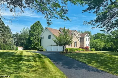 3 Smallbrook Cir, Randolph, NJ 07869 photo 5
