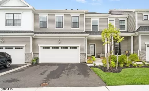 63 Whitney Ave, Morristown, NJ 07960