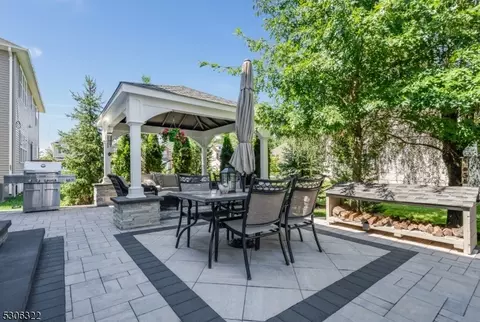 8 Quick Ct, Franklin Twp, NJ 08873 photo 26