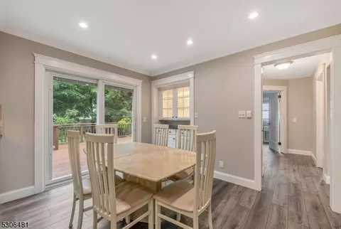 793 Jersey Pl, Paramus, NJ 07652 photo 14