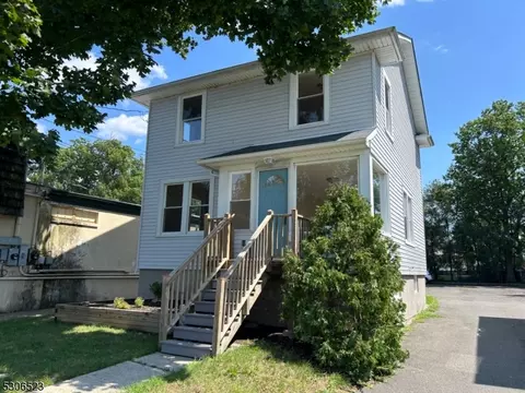 175 Royal Ave, Hawthorne, NJ 07506