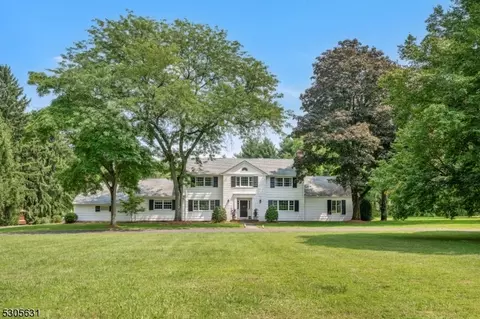 45 Featherbed Ln, Harding Twp, NJ 07976