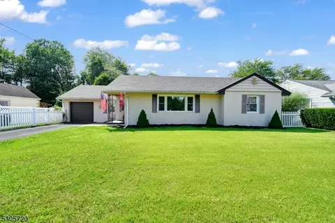 98 Comly Rd, Lincoln Park, NJ 07035