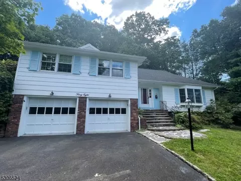 48 Knob Hill Dr, Summit, NJ 07901