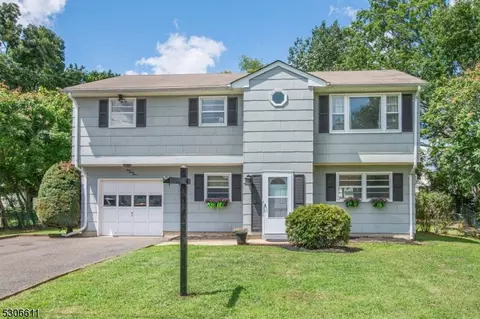 144 Girard Ave, Franklin Twp, NJ 08873