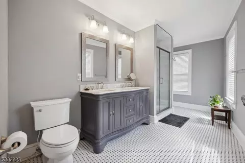 214 High St, Hackettstown, NJ 07840 photo 18