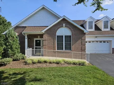 103 David Dr, Flemington, NJ 08822