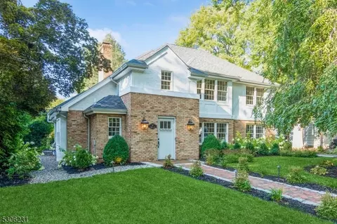 17 Lasalle Rd, Montclair, NJ 07043