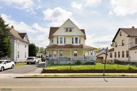 285 Delawanna Ave, Clifton, NJ 07014