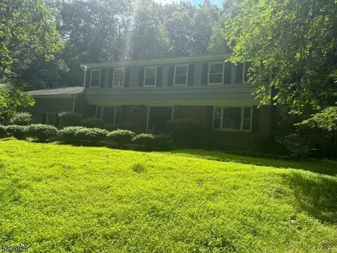 188 North Rd, Chester, NJ 07930