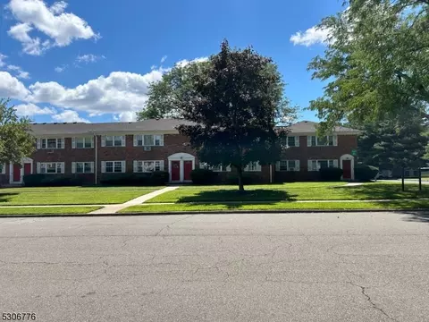 41 Atherton Ct # B, Wayne, NJ 07470