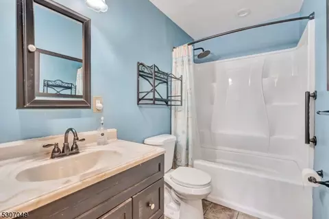 128 Third St, Middlesex, NJ 08846 photo 14