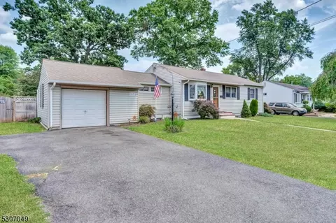 128 Third St, Middlesex, NJ 08846 photo 2