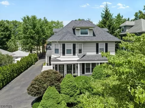 163 Godwin Ave, Ridgewood, NJ 07450