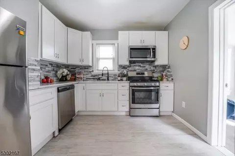 339 Kaplan Ave, Hackensack, NJ 07601 photo 19