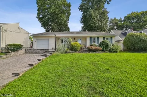 79 Normandy Rd, Woodbridge Twp, NJ 07067