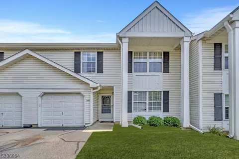 383 Cotswold Pl, Somerset, NJ 08873