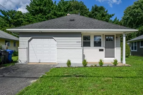 2173 Mount Carmel Blvd, Toms River, NJ 08753
