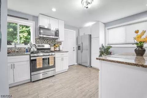 43 Terrill Rd, Plainfield, NJ 07062 photo 17