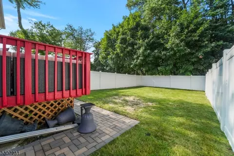 43 Terrill Rd, Plainfield, NJ 07062 photo 4