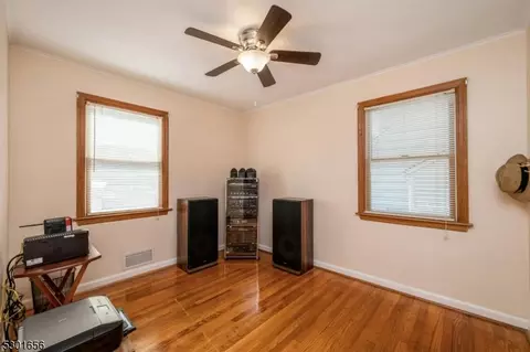 19 Middle Ave, Summit, NJ 07901 photo 7