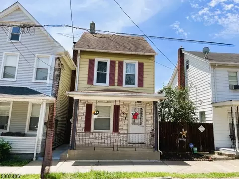 16 Lewis St, Phillipsburg, NJ 08865