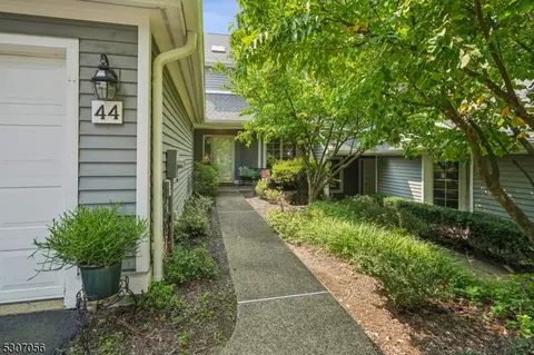 44 Village Dr, Montville, NJ 07045