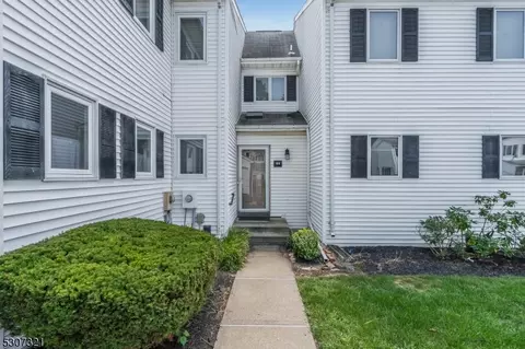 44 Coppermine Vlg, Flemington, NJ 08822