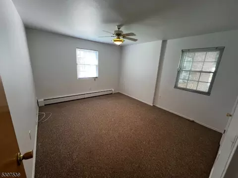36 Atherton Ct # A, Wayne, NJ 07470 photo 6