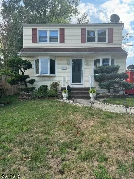 1 Lionel St, Clark, NJ 07066