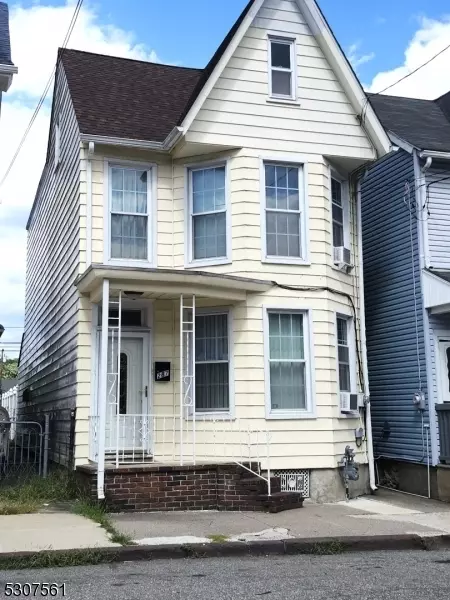 287 Mercer St, Phillipsburg, NJ 08865