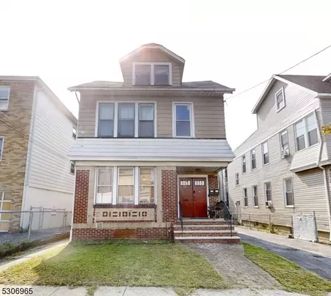 30 Union Pl, Irvington, NJ 07111