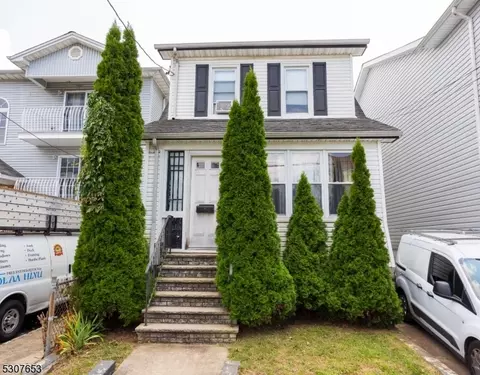 79 Berkshire Pl, Irvington, NJ 07111