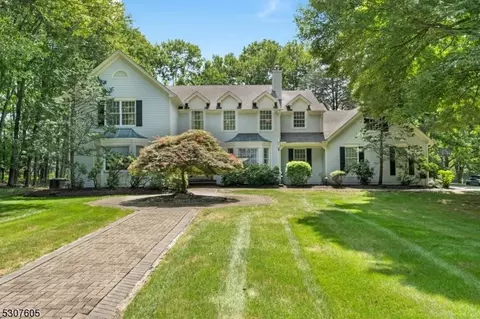 1 Ryan Way, Bridgewater, NJ 08807
