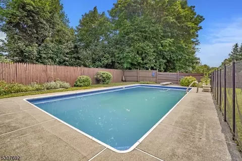 53 Leonard Ter, Wayne, NJ 07470 photo 21