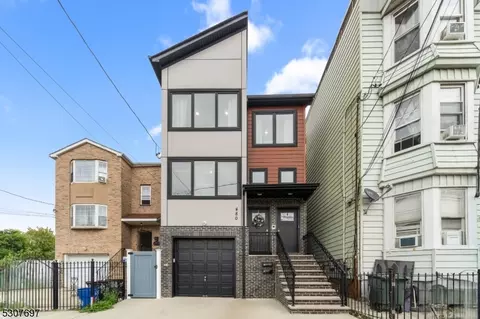 480 15th Ave, Newark, NJ 07103
