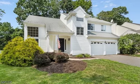 11 Connelly Ave, Mount Olive, NJ 07828
