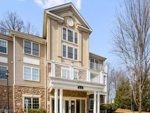 2107 Peer Pl, Denville, NJ 07834
