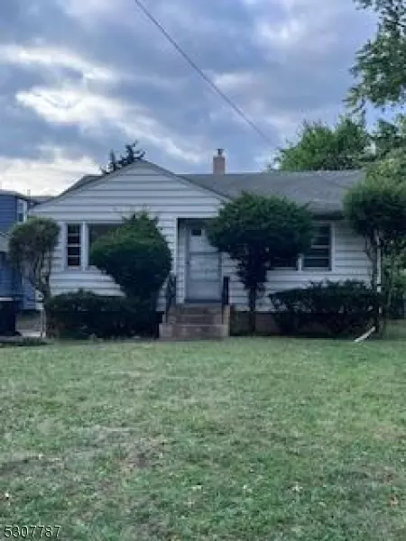 1401 E 7th St, Plainfield, NJ 07062