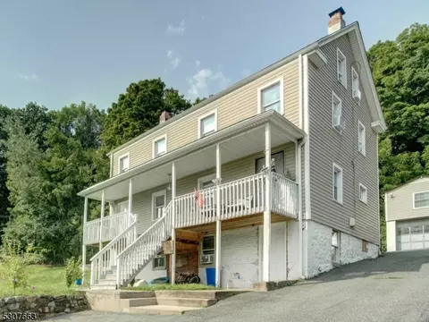 87-89 W Dewey Ave, Wharton, NJ 07885