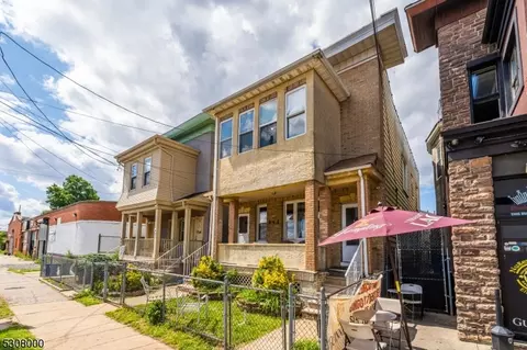842 Newark Ave, Elizabeth, NJ 07208