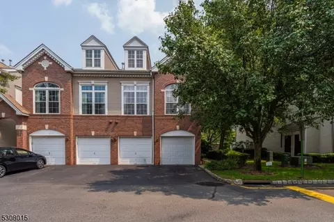 251 Riverwalk Way, Clifton, NJ 07014
