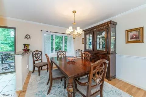 29 Normandy Dr, Wayne, NJ 07470 photo 9